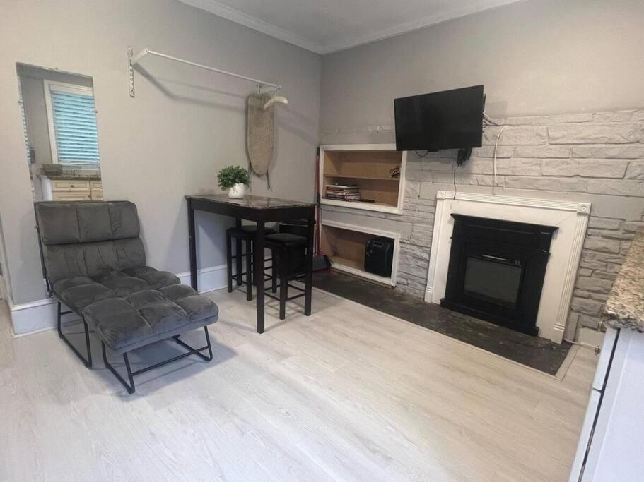 Chic Atl Studio - 5 Mins Walk Emory Cdc Atlanta Extérieur photo