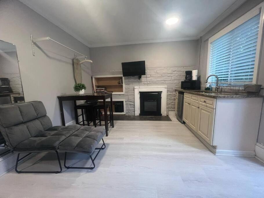 Chic Atl Studio - 5 Mins Walk Emory Cdc Atlanta Extérieur photo
